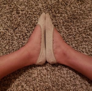 Worn Women's socks with ruffle edge